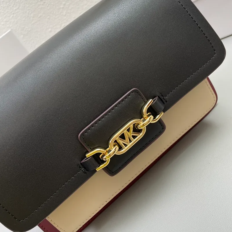 All categories Official website "Brand Women's Bags" Women's Bags 💙 MK replica MK, fine imitation MK bag, MK shoulder bag, 2023 official latest version MK cowhide crossbody bag, bag factory, original material, size: 23-16-8CM